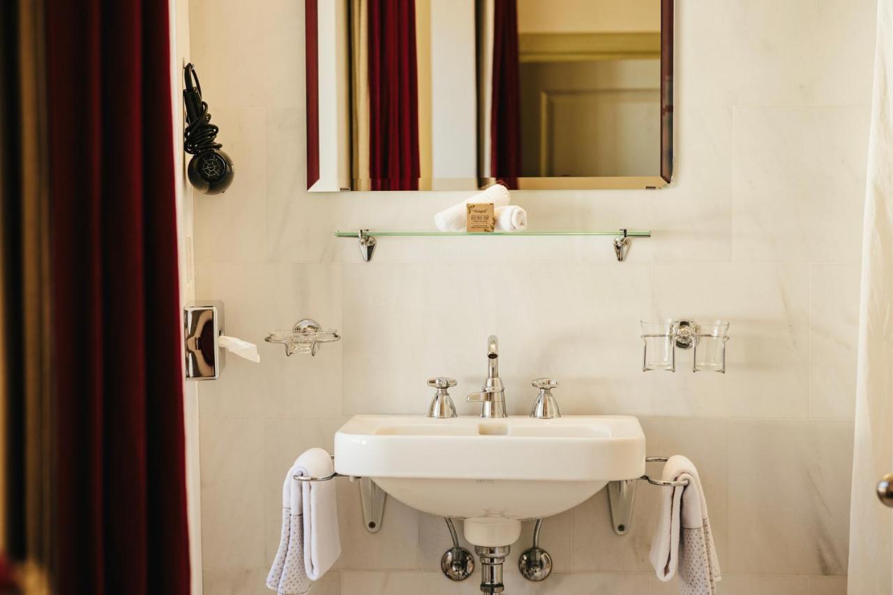 Hotel Albrici Poschiavo Habitación foto